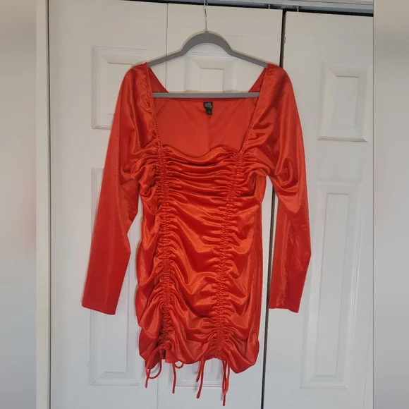 Juniors XXL Red Velvet Double Ruched Party Dress - Picture 2 of 5